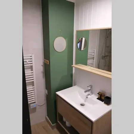 Studio Chaleureux Centre شقة